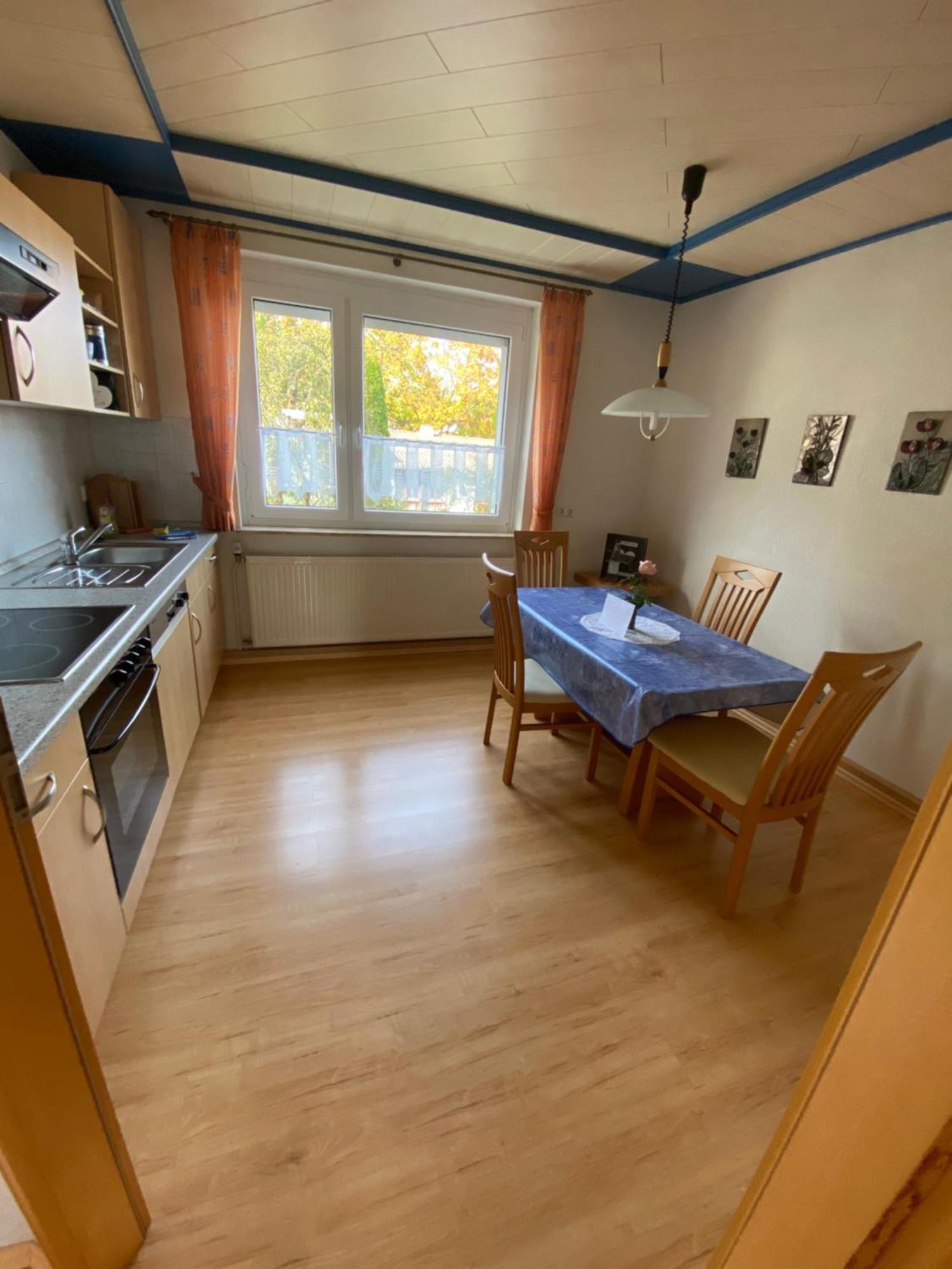פולדה Stadtzentrumnahe Wohnung An Der Gruenen Aue, Kostenfreier Parkplatz מראה חיצוני תמונה